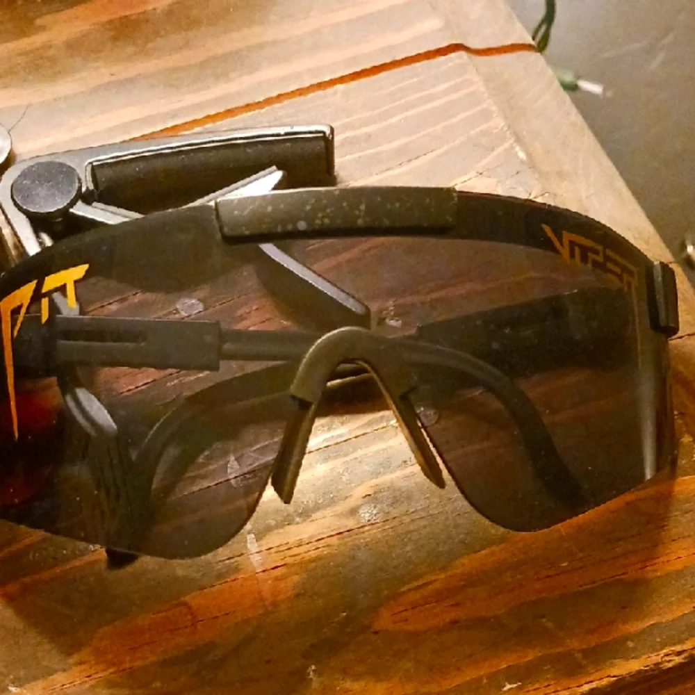 Black Sunglasses Viper